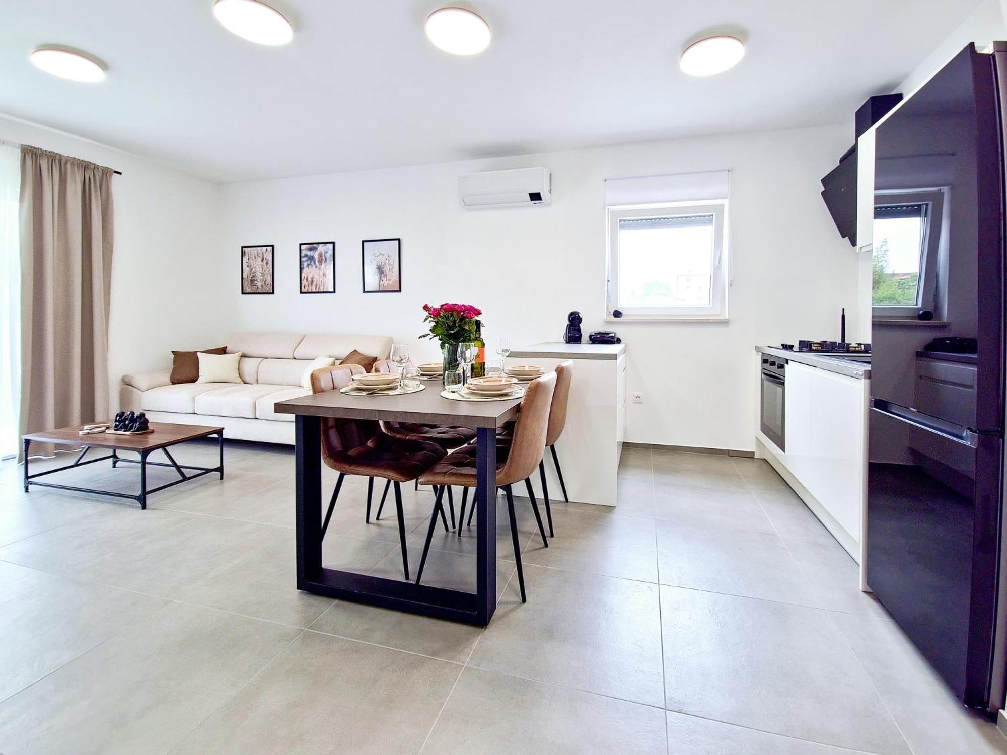 Apartments Laura & Nino Pula Ngoại thất bức ảnh